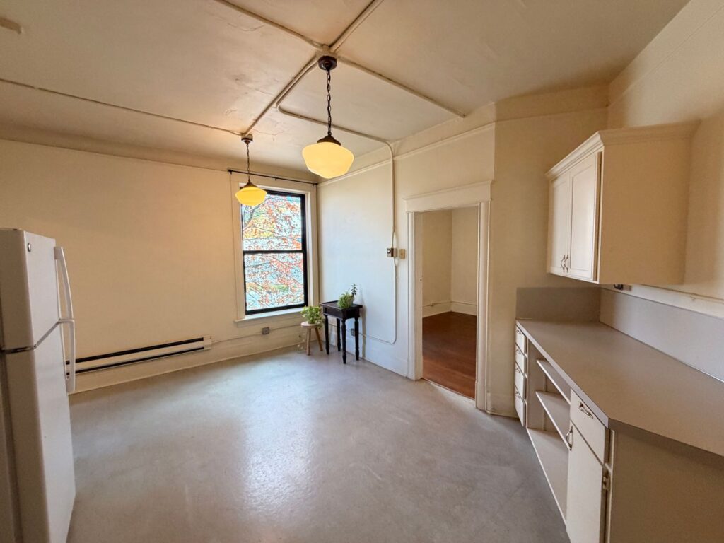 Large Art Studio/Office Space in Historic Georgetown