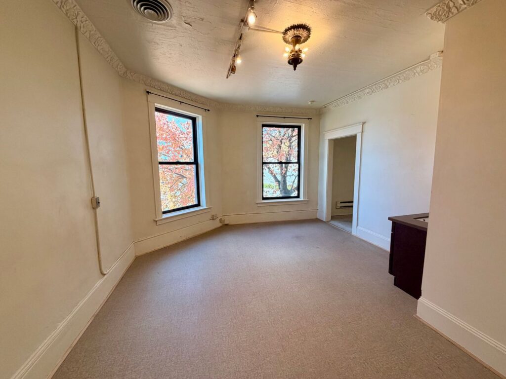 Large Art Studio/Office Space in Historic Georgetown