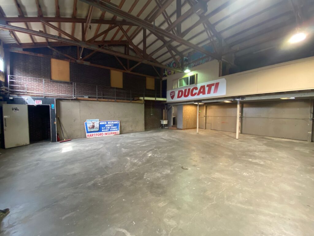 Industrial Warehouse in Georgetown