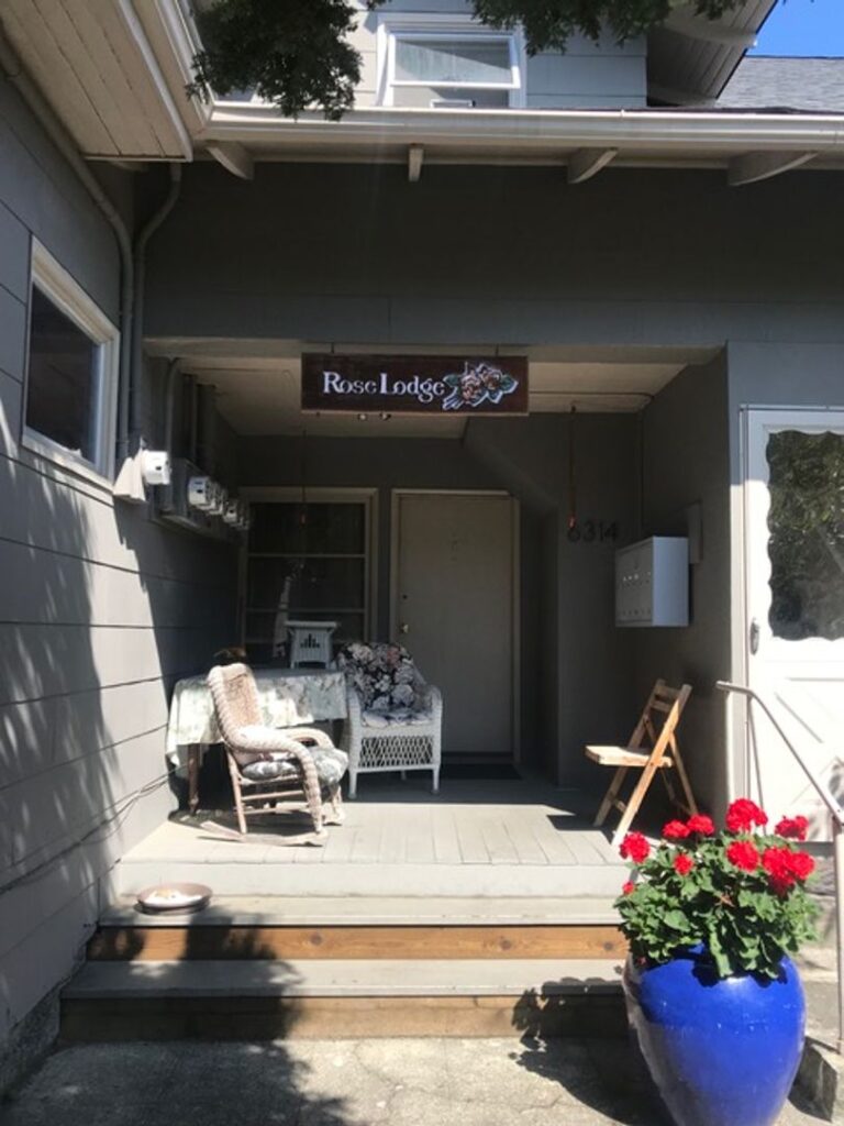 Cozy 1 Bedroom Apartment Near Beach