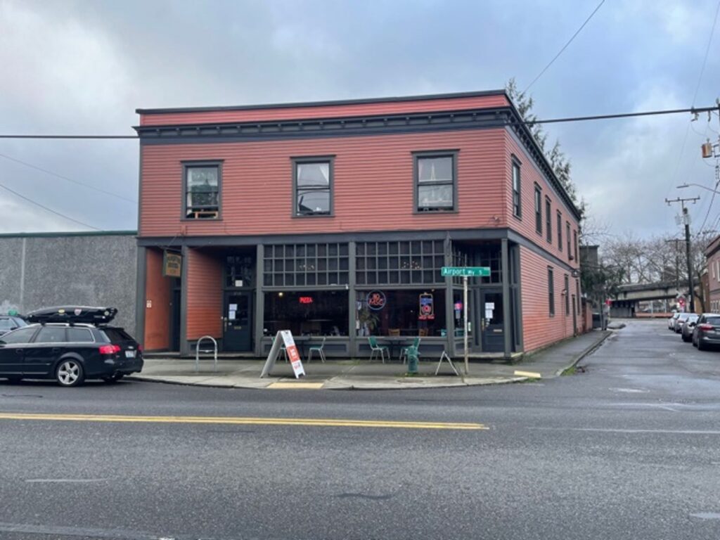 Historic Forsyth Hotel Artist Studio