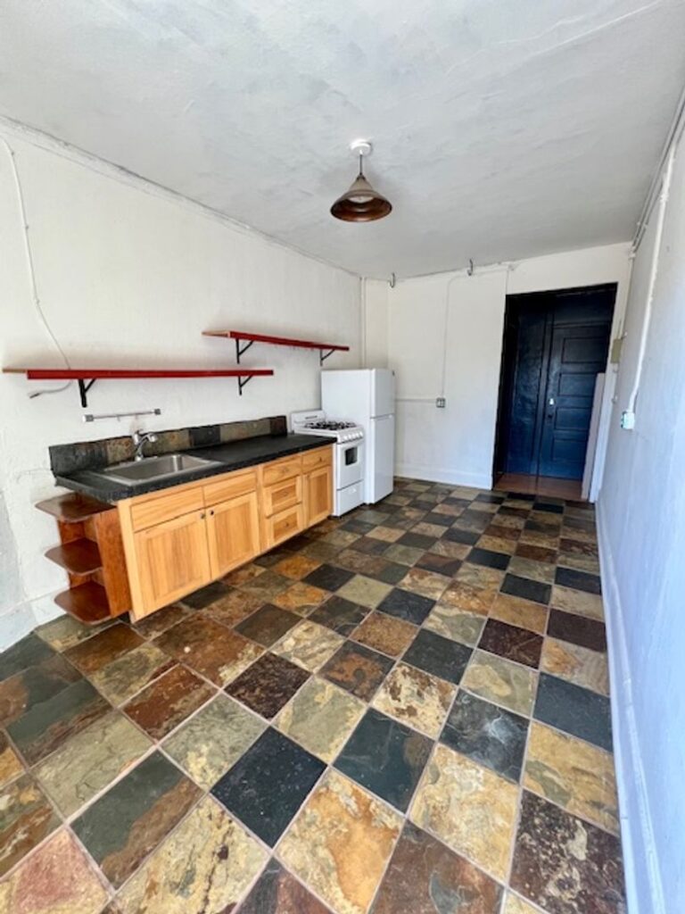 Studio Apartment in the Heart of Georgetown
